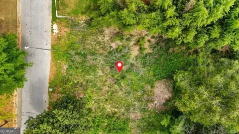 Residential Lot in Grove Park