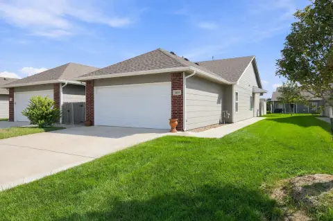 Two-Unit Duplex with Garages