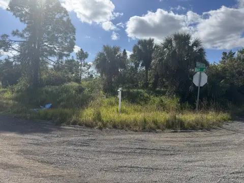 Residential Lot in Palm Bay