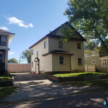 Tri-Plex Residential Income