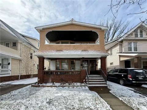 Classic Duplex Near Lake Erie