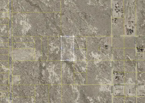 Lancaster Acreage Close to Downtown