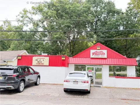 Mixed-Use Restaurant Property