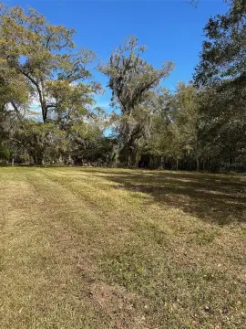 Agricultural Land Parcel with Corner Access