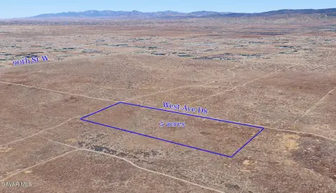 Flat 5 Acres in Lancaster