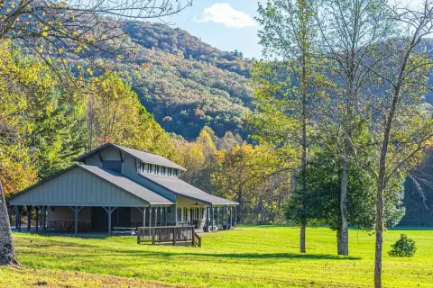 Wedding and Event Center with Heated/Cooled Barn