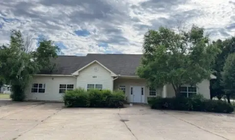 Sikeston Commercial Property with Income