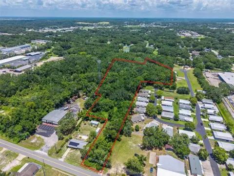 Leesburg Development Site with PUD