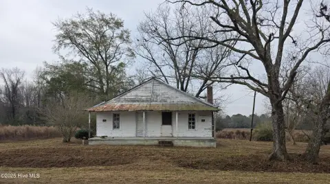 25 Acres in Pink Hill