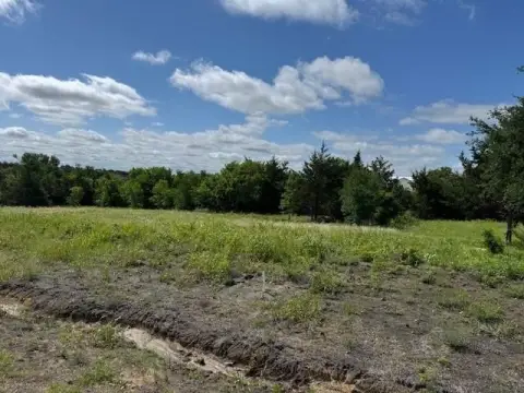 Acre Lot in Hidden Creek