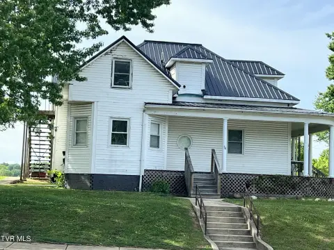 Multifamily Property Near ETSU