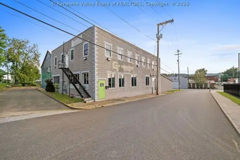 Mixed-Use Property with Apartment