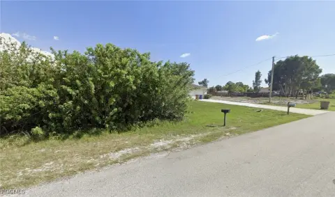 Lehigh Acres Buildable Vacant Lot