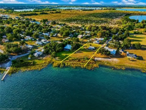 Lakefront Land in Avon Park