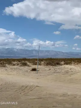 Palmdale Land Near Electricity