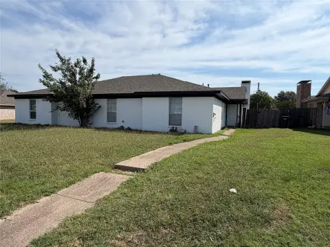 Duplex with Updated Unit