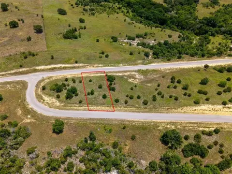 Land in Gated Golf Resort