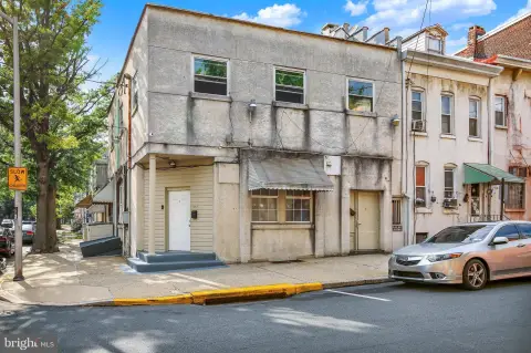 Apartment Building with Basement