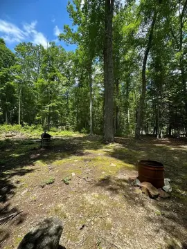 Land Near Moncove Lake