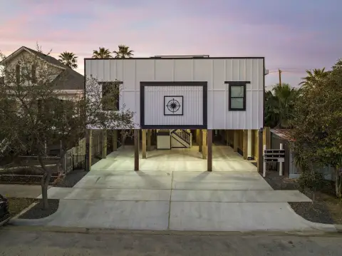 New 8-Unit Apartment Building
