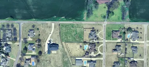 Residential Lot in Desirable Neighborhood