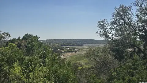 Residential Lot Near Lake Medina