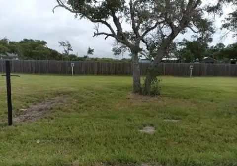 Residential Lot in Rockport Oaks