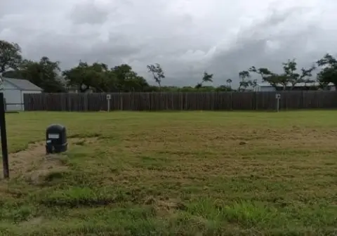 Residential Lot in Rockport Oaks