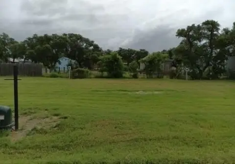 Deeded RV Lot in Rockport