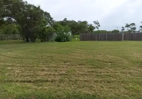 Residential Lot in Rockport Oaks