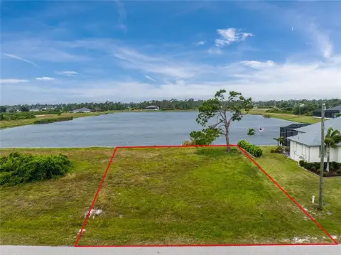 Residential Lot in Cape Haze