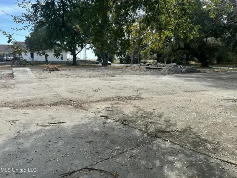 Gulfport Land Near US 90