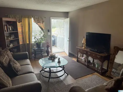 Maintained Quadplex with 3-Bed Units