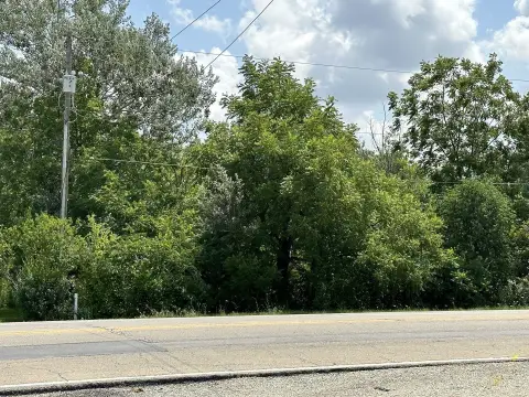 Commercial Land