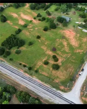Residential Land in Blanchard, OK