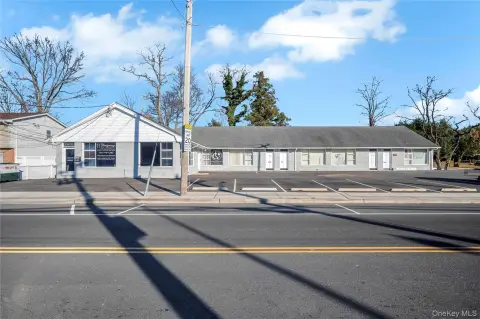 Renovated Commercial Building, North Merrick