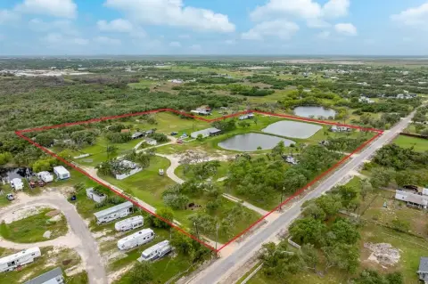 Income-Producing Land Near Redfish Bay