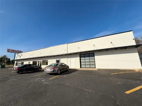 Specialty Commercial Space For Rent