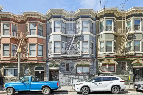 7-Unit Apartment Building