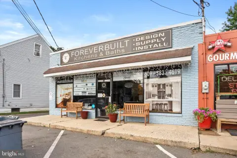 Renovated Retail/Office Space Available