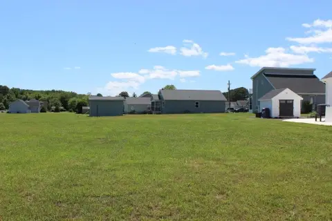 Residential Lot in Captains Cove