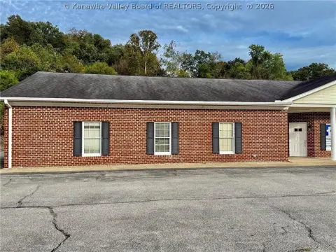 Office Suite with Multiple Offices