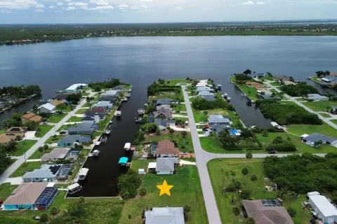 Residential Waterfront-Access Lot