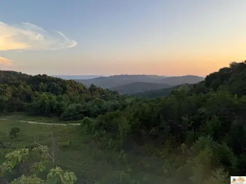 487 Acres with Panoramic Views