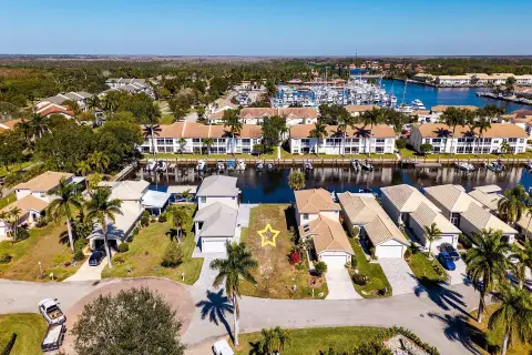 Waterfront Lot in Naples, FL