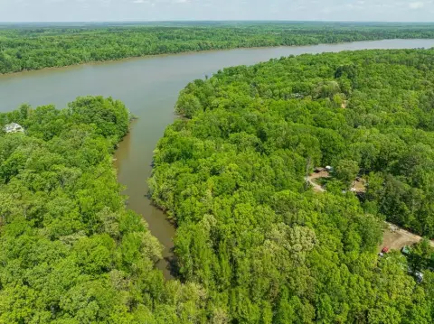 Waterfront Land on Buggs Island