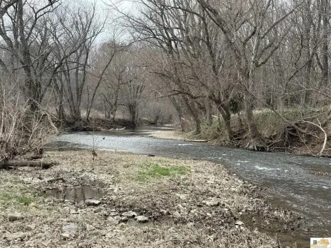 20.28 Acres on Russell Creek