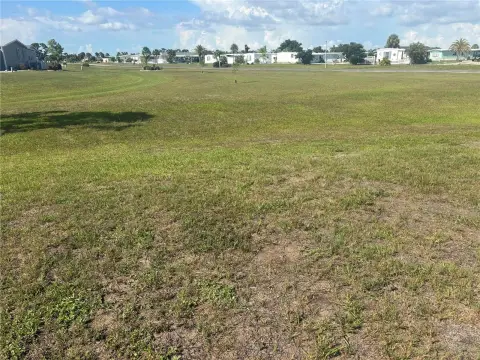Waterfront Cul-de-Sac Homesite