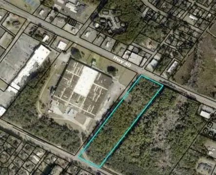 Commercial Land in St Marys