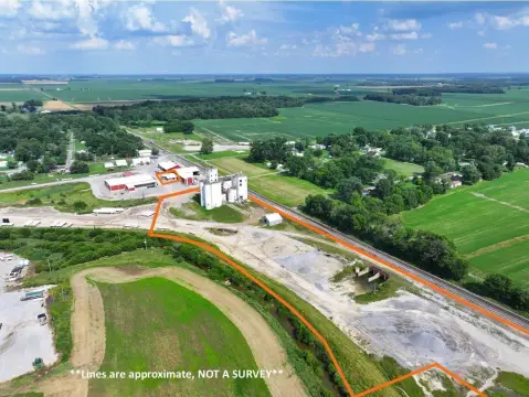 Commercial Grain Facility on 7.5 Acres